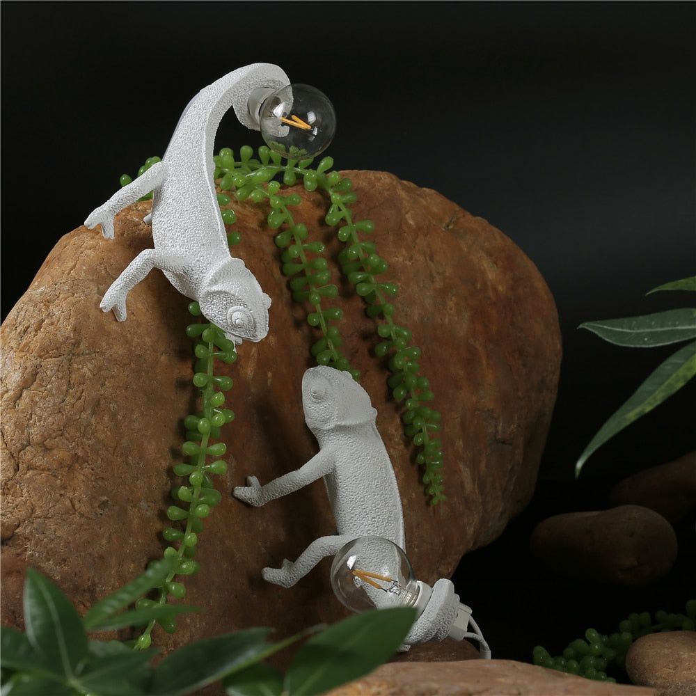 Decoratieve tafellamp in dierenvorm – Luminizard
