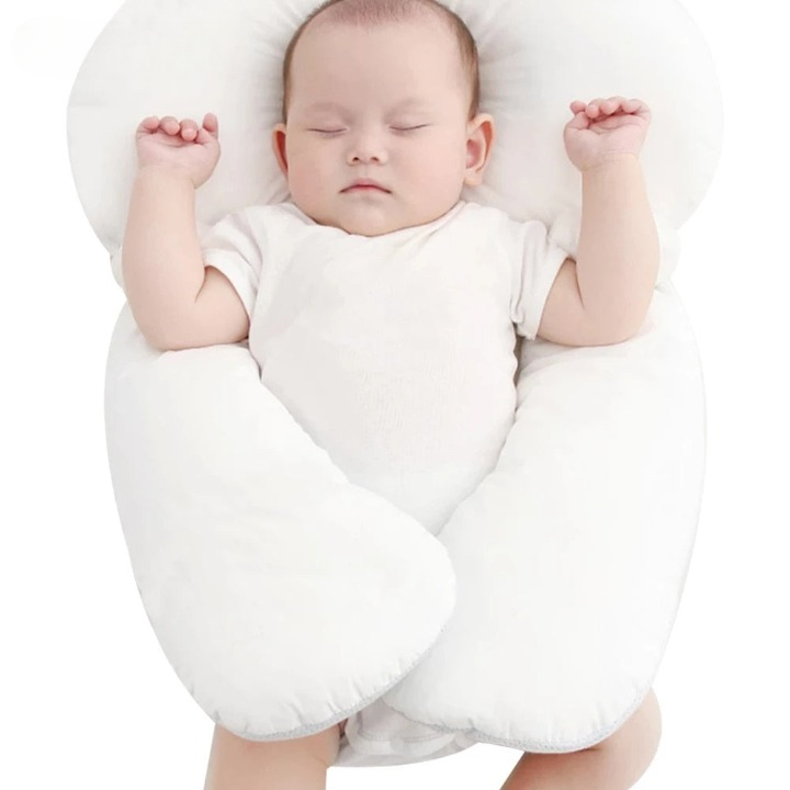 Ergonomisch katoenen babykussen voor een veilige en comfortabele slaap.