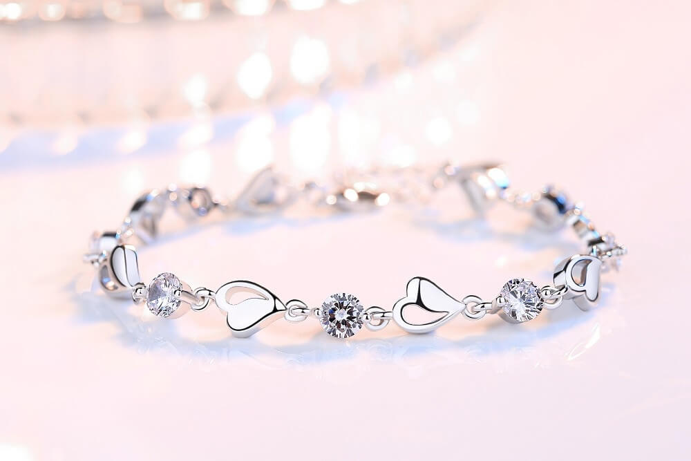 Zilveren Hartvormige Armband - Eloria