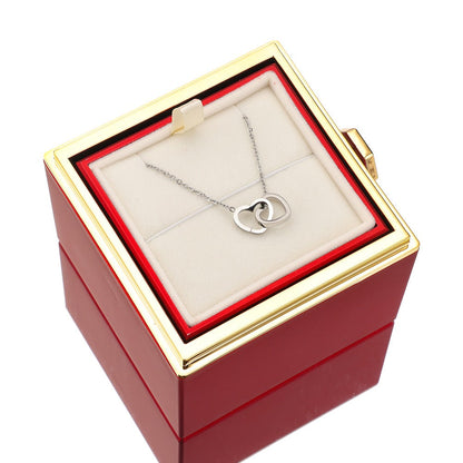 Ketting & Roos in Luxe Sieraaddoos met Verborgen Verrassing - Lunavia
