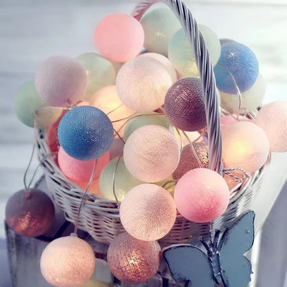 Sfeervolle Bolletjes Slinger - LumaBreeze