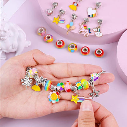 DIY-armband knutselset voor kinderen met kralen, bedels en cadeaudoos
