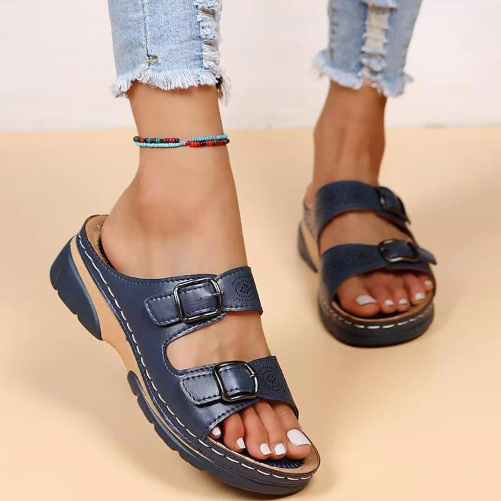 Sandalen in grote maten, modieuze sleehakken, casual