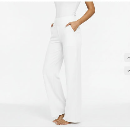Gebreide Rechte Broek Met Hoge Taille En Zakken
