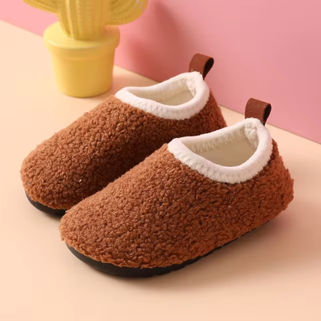 Warme Kindersloffen – SnuggleSteps