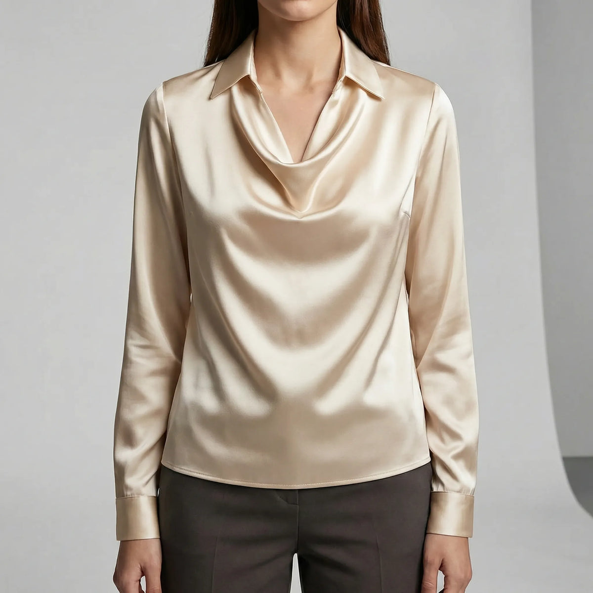 Gedrapeerde blouse met lange mouwen - Ceylin