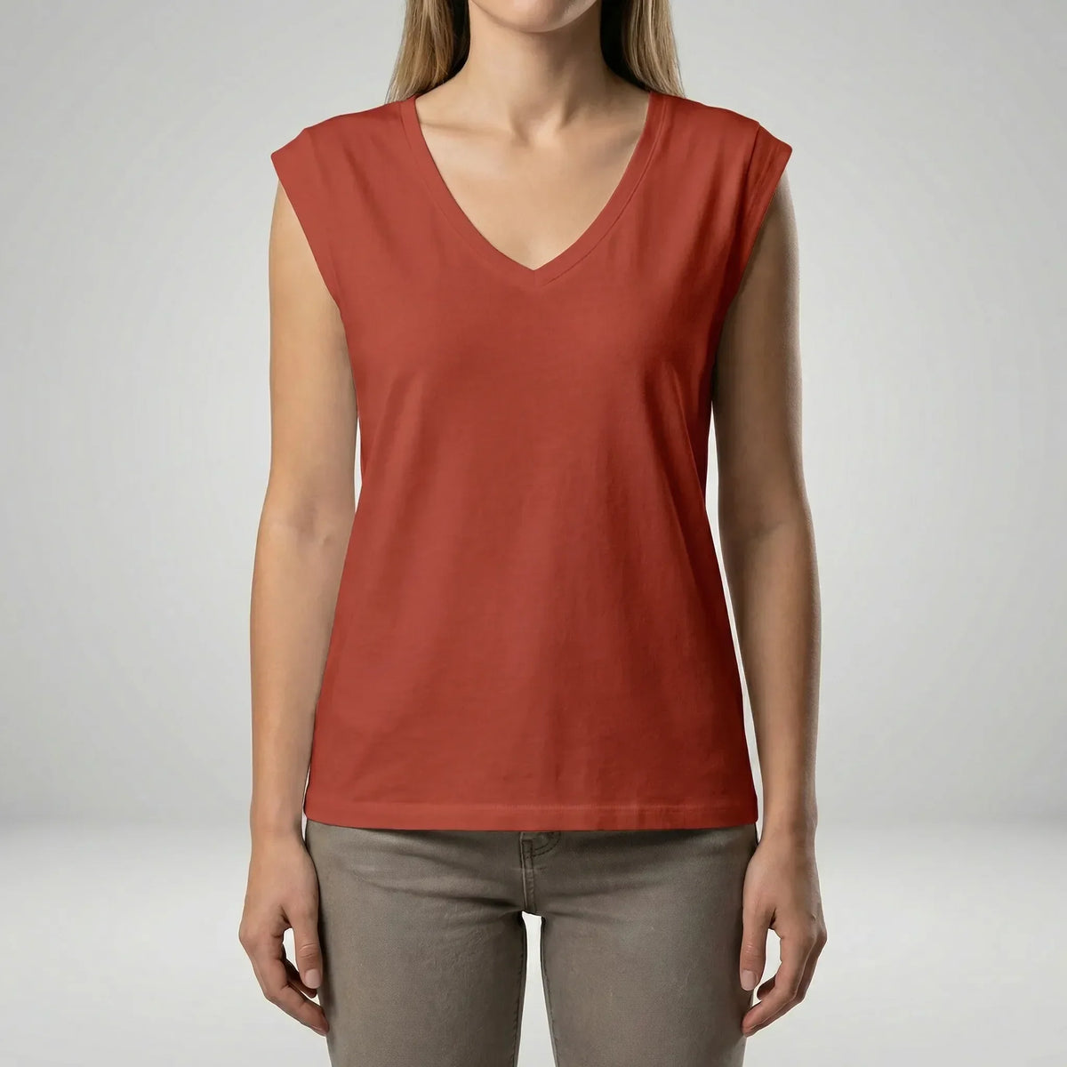 Losvallend T-shirt met V-hals - Nadine