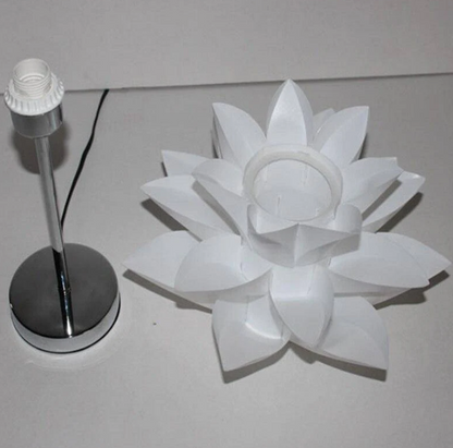 Lotus-geïnspireerde LED-lamp – Auralotus