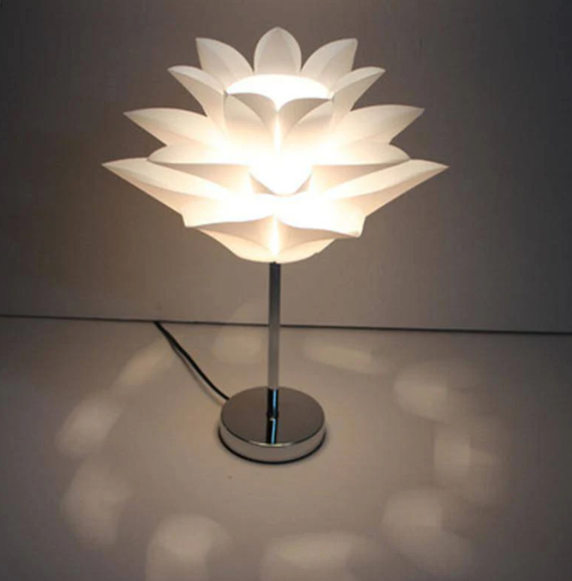 Lotus-geïnspireerde LED-lamp – Auralotus