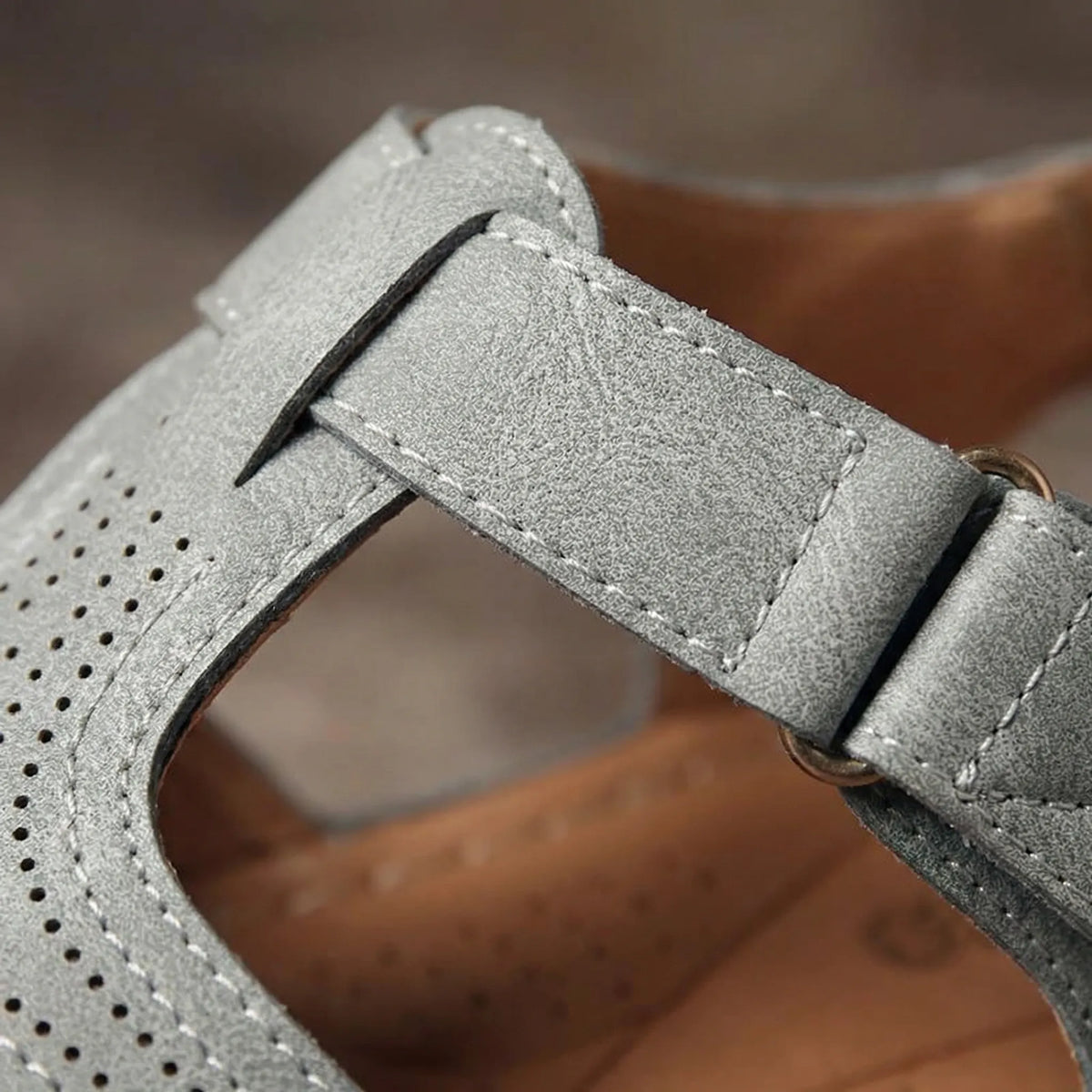 Ondersteunende sandalen met gesloten neus - Marta