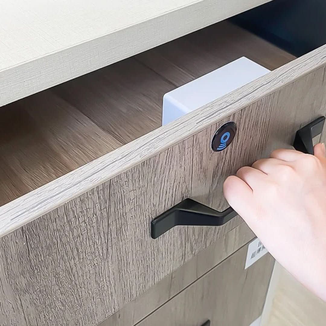 Elektronisch Lade Slot met Onzichtbare Sensorbediening - Vaultin